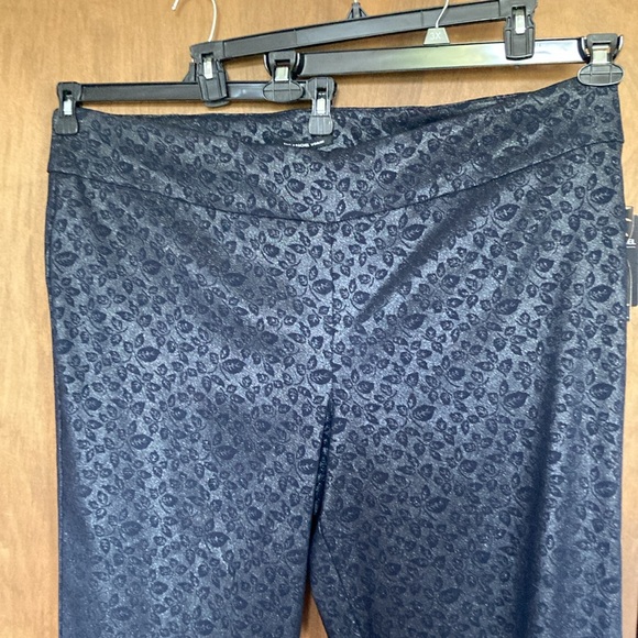 Zac & Rachel pant navy rose sparkle the ultimate fit pant 24W - Picture 6 of 16